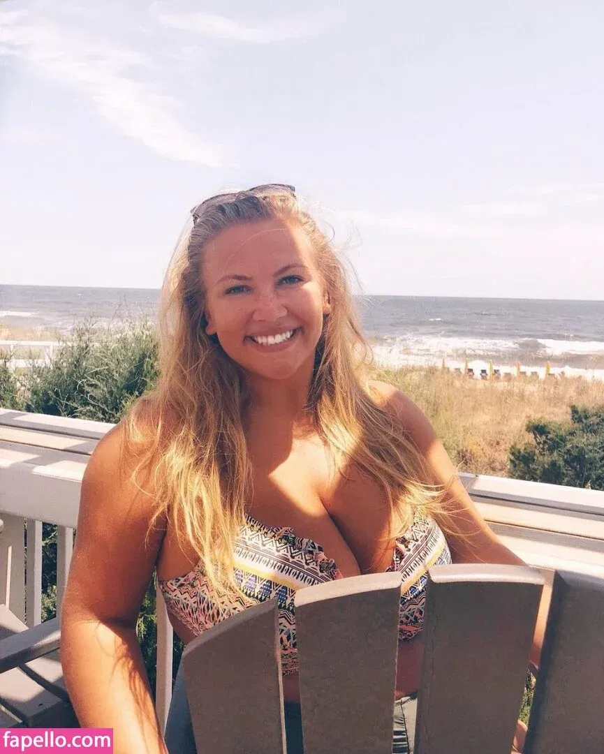 Hayden Buchko Onlyfans Photo Gallery 