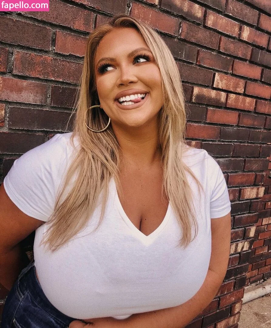 Hayden Buchko Onlyfans Photo Gallery 