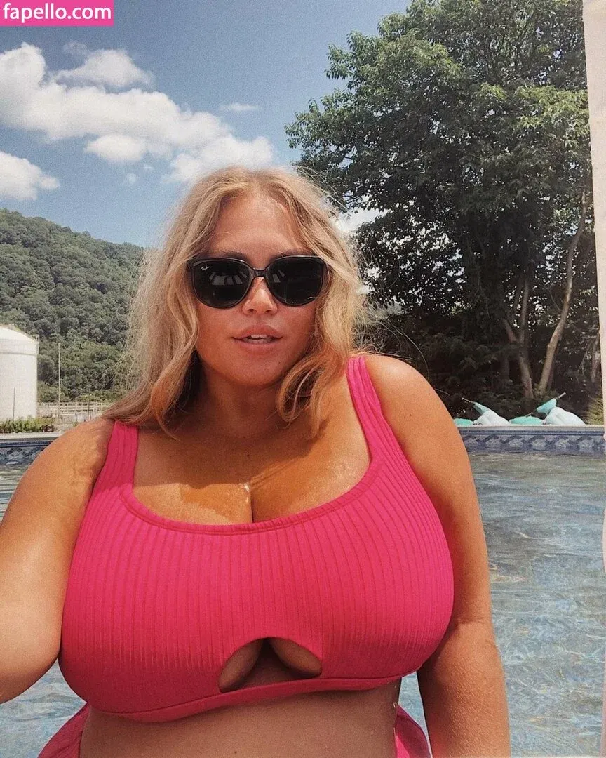 Hayden Buchko Onlyfans Photo Gallery 