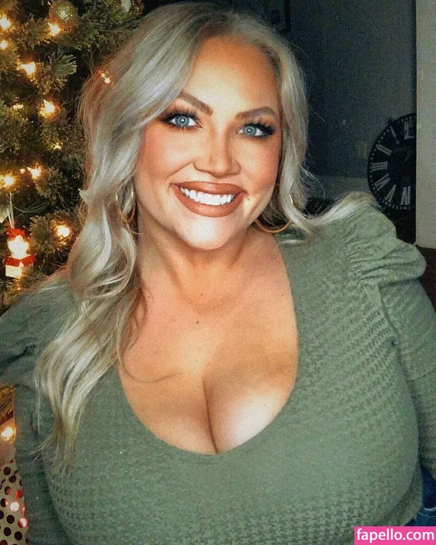 Hayden Buchko Onlyfans Photo Gallery 