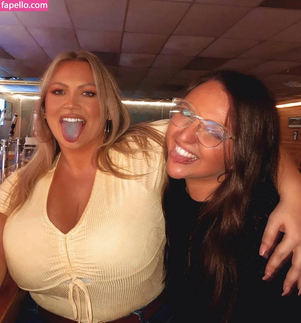 Hayden Buchko Onlyfans Photo Gallery 