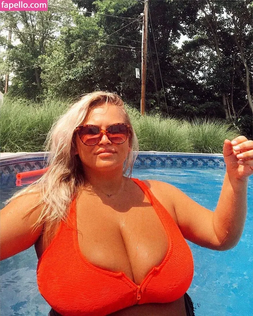 Hayden Buchko Onlyfans Photo Gallery 