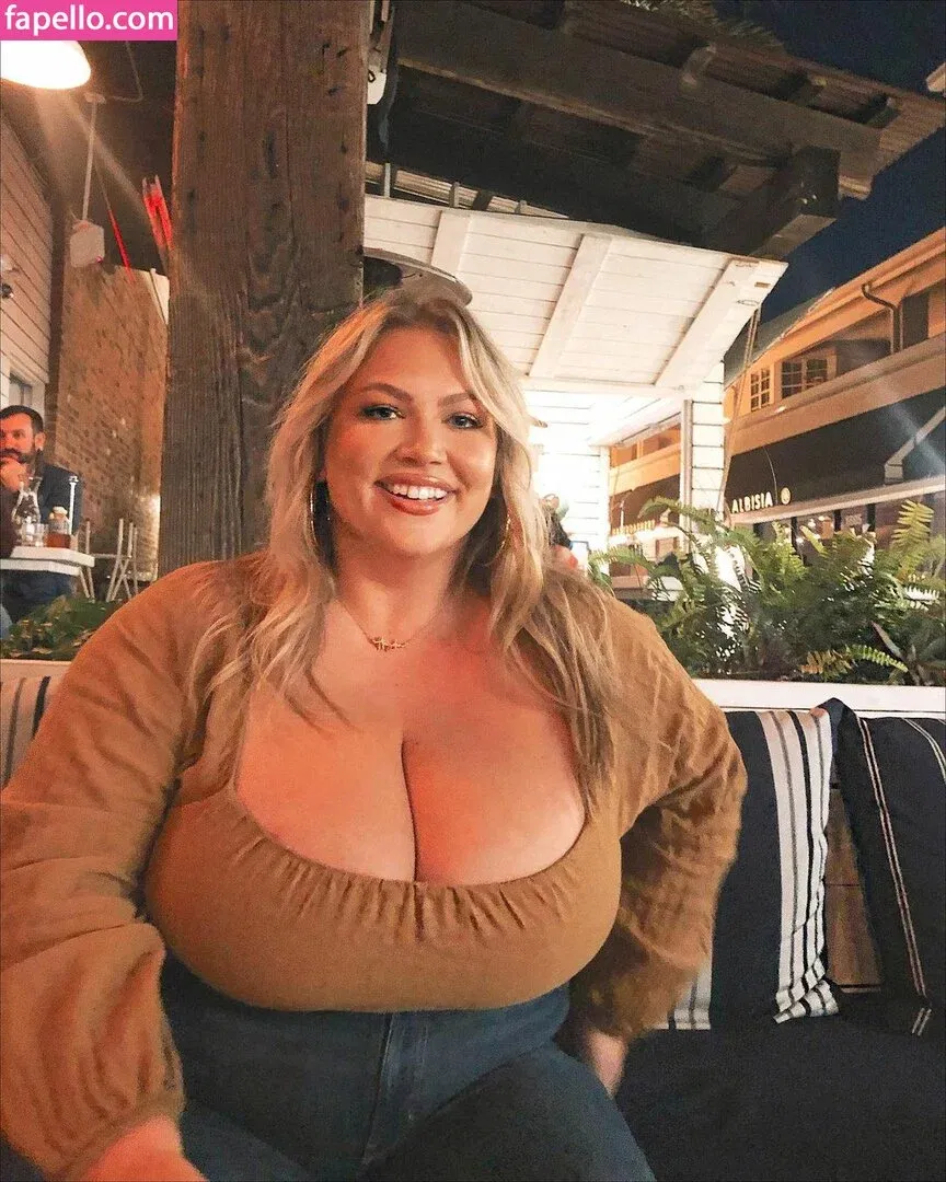 Hayden Buchko Onlyfans Photo Gallery 