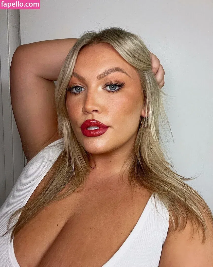 Hayden Buchko Onlyfans Photo Gallery 