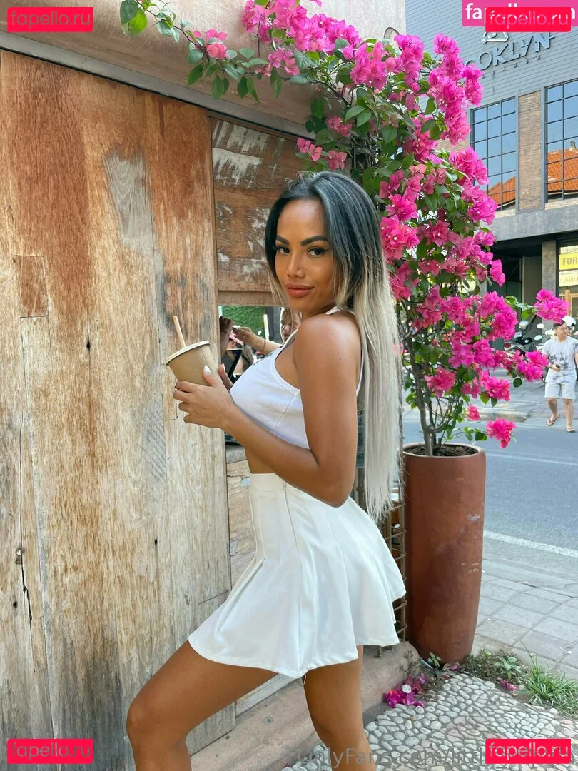 little_sophia Onlyfans Photo Gallery 