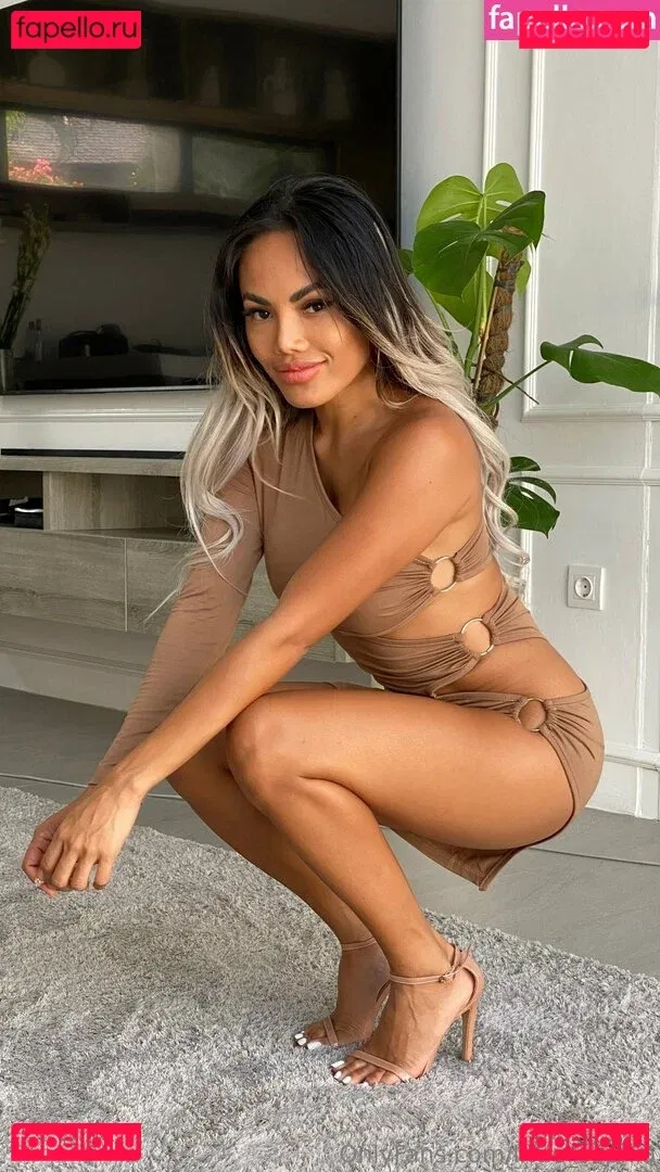 little_sophia Onlyfans Photo Gallery 