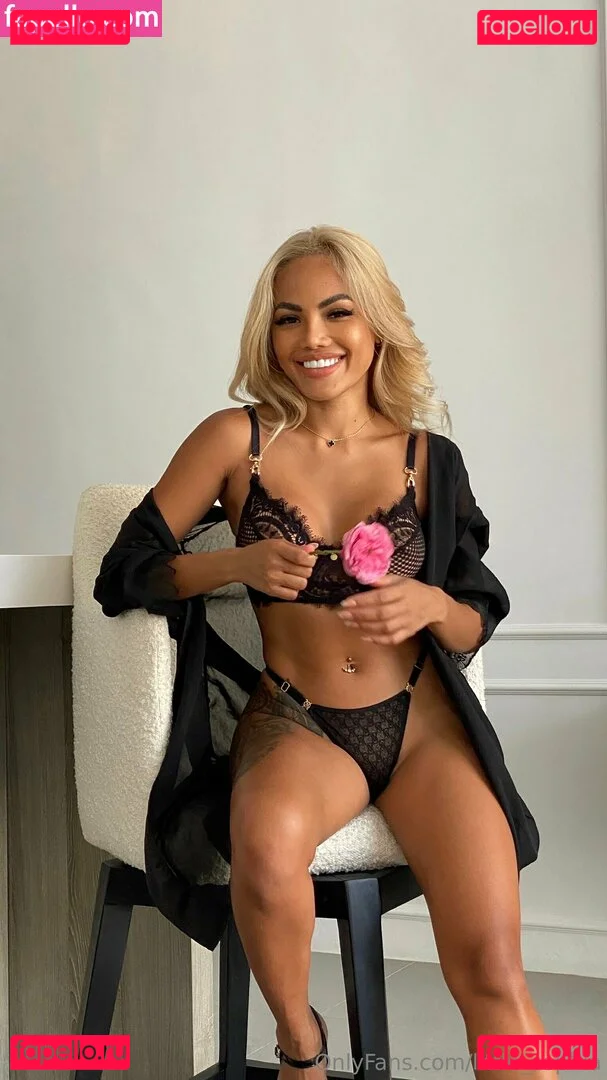 little_sophia Onlyfans Photo Gallery 