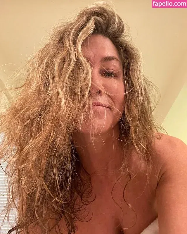 Jennifer Aniston Onlyfans Photo Gallery 
