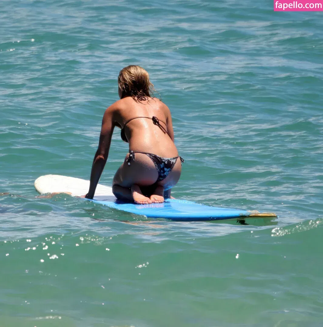 Jennifer Aniston Onlyfans Photo Gallery 