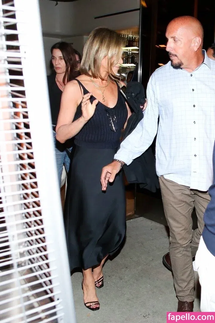 Jennifer Aniston Onlyfans Photo Gallery 