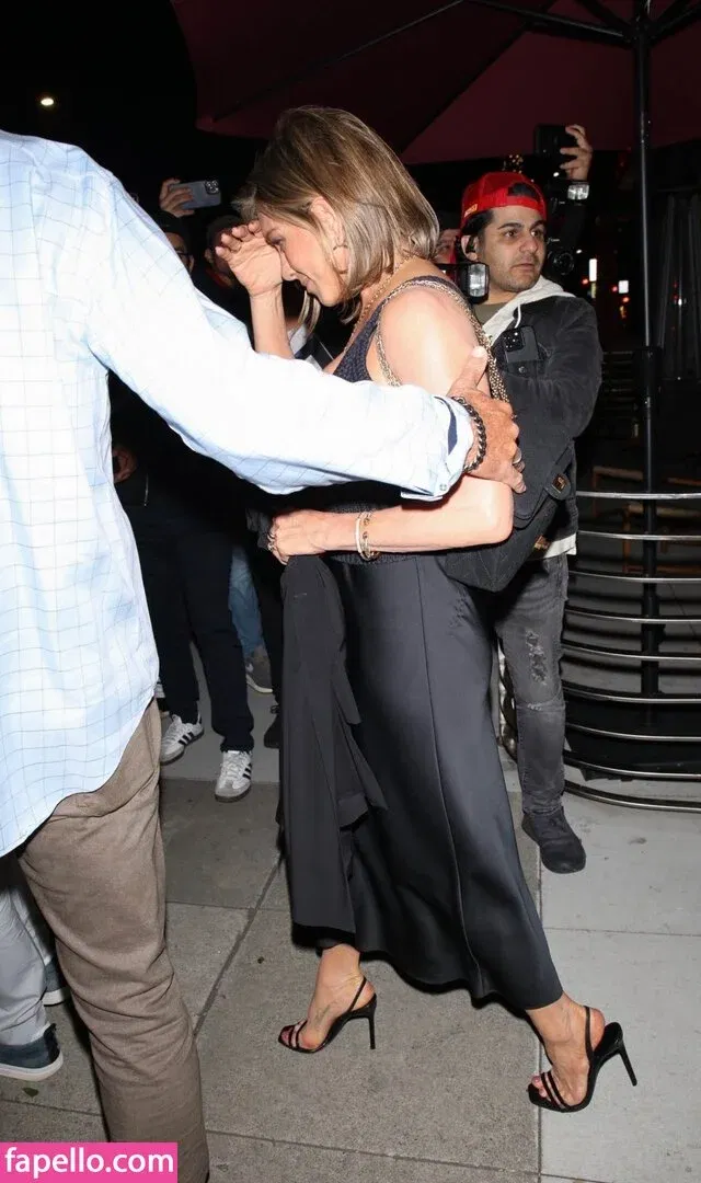 Jennifer Aniston Onlyfans Photo Gallery 