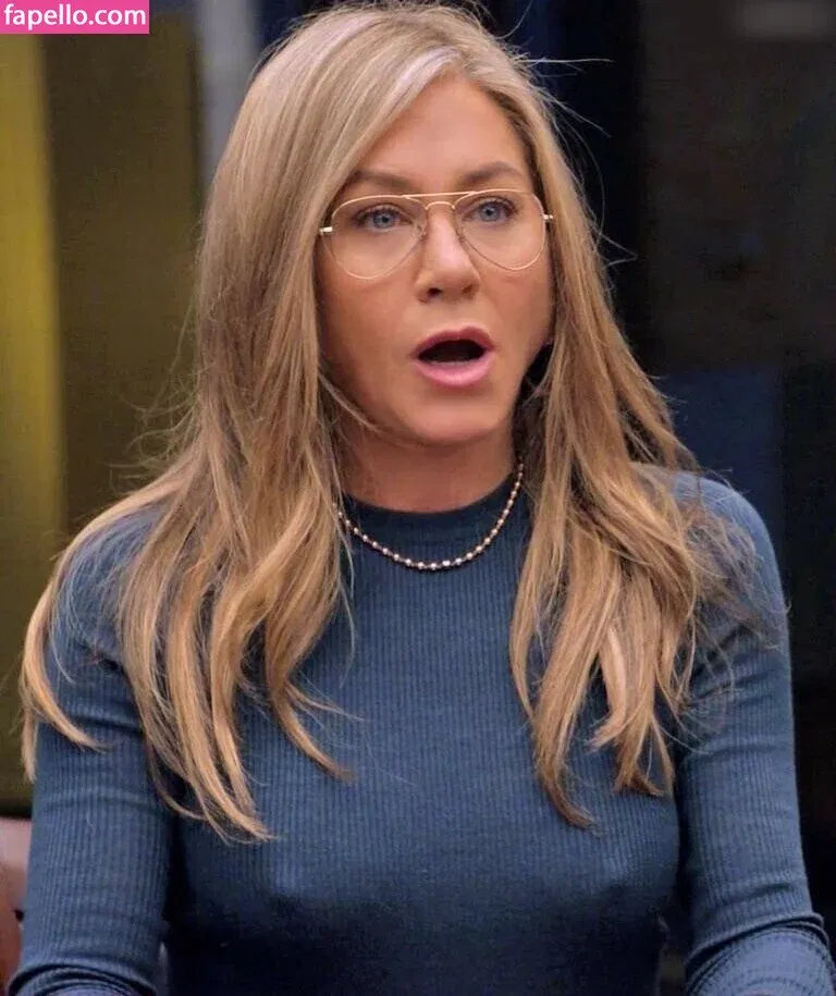 Jennifer Aniston Onlyfans Photo Gallery 