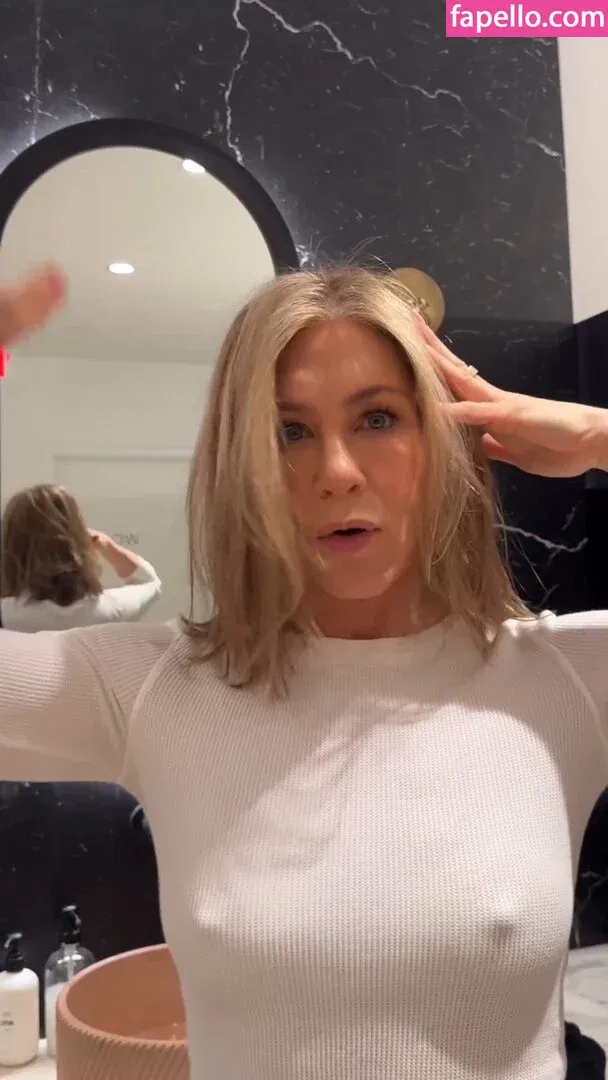 Jennifer Aniston Onlyfans Photo Gallery 