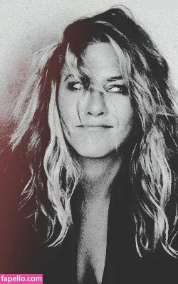 Jennifer Aniston Onlyfans Photo Gallery 