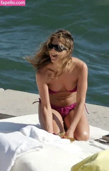 Jennifer Aniston Onlyfans Photo Gallery 
