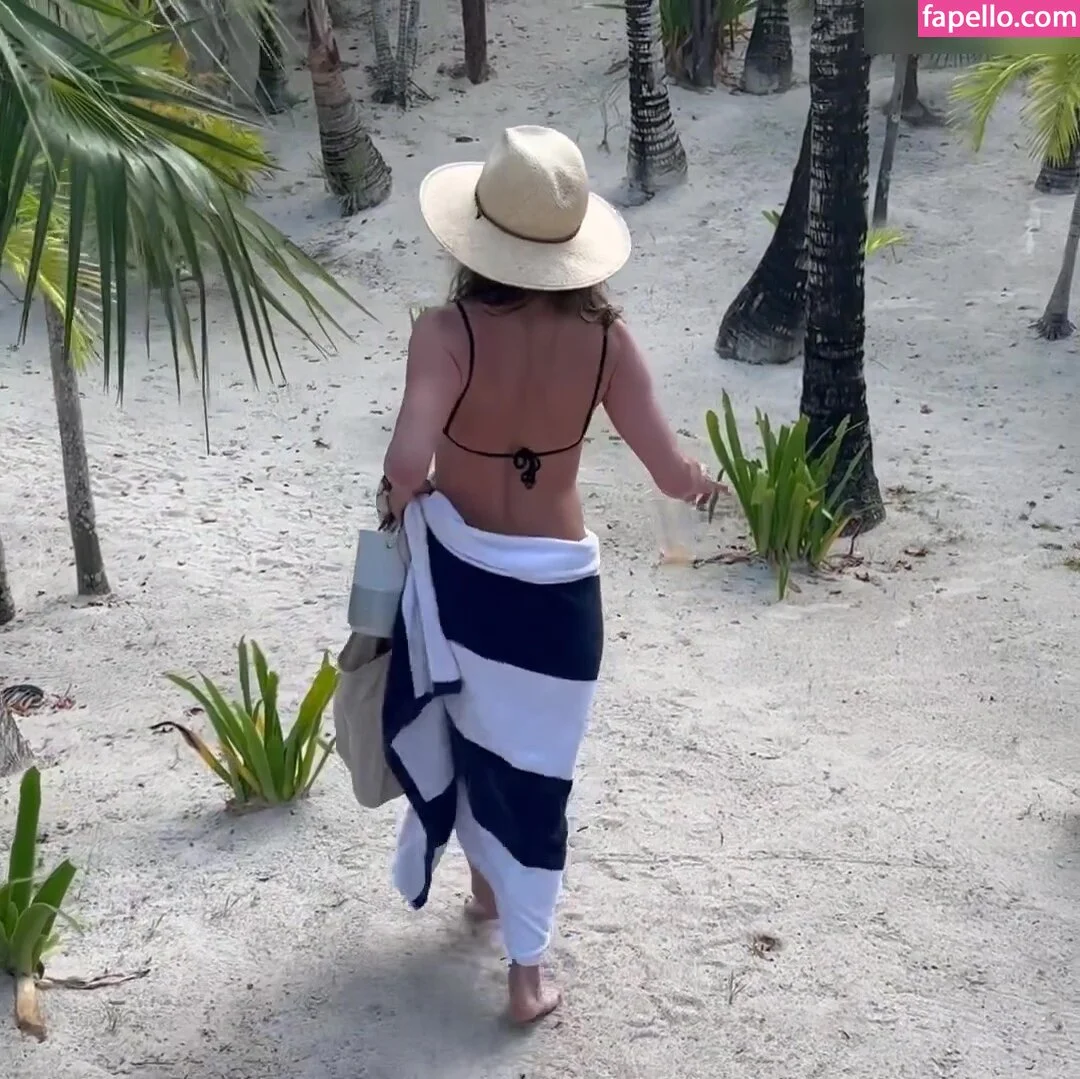 Jennifer Aniston Onlyfans Photo Gallery 