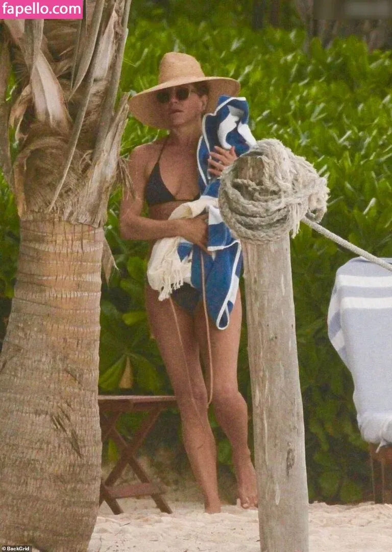 Jennifer Aniston Onlyfans Photo Gallery 