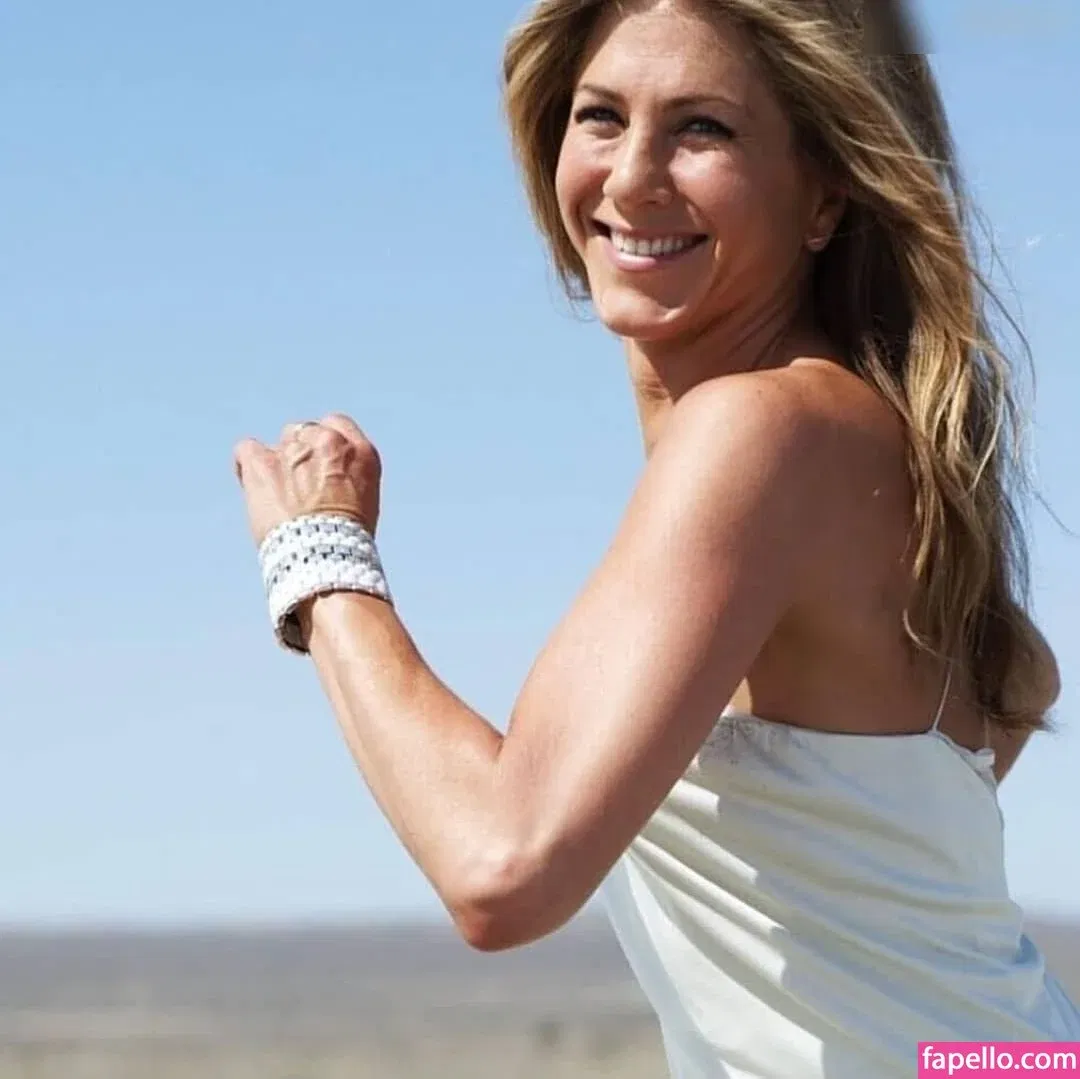 Jennifer Aniston Onlyfans Photo Gallery 