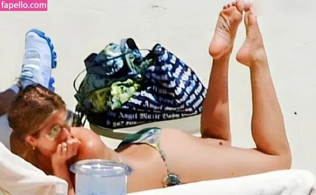 Jennifer Aniston Onlyfans Photo Gallery 