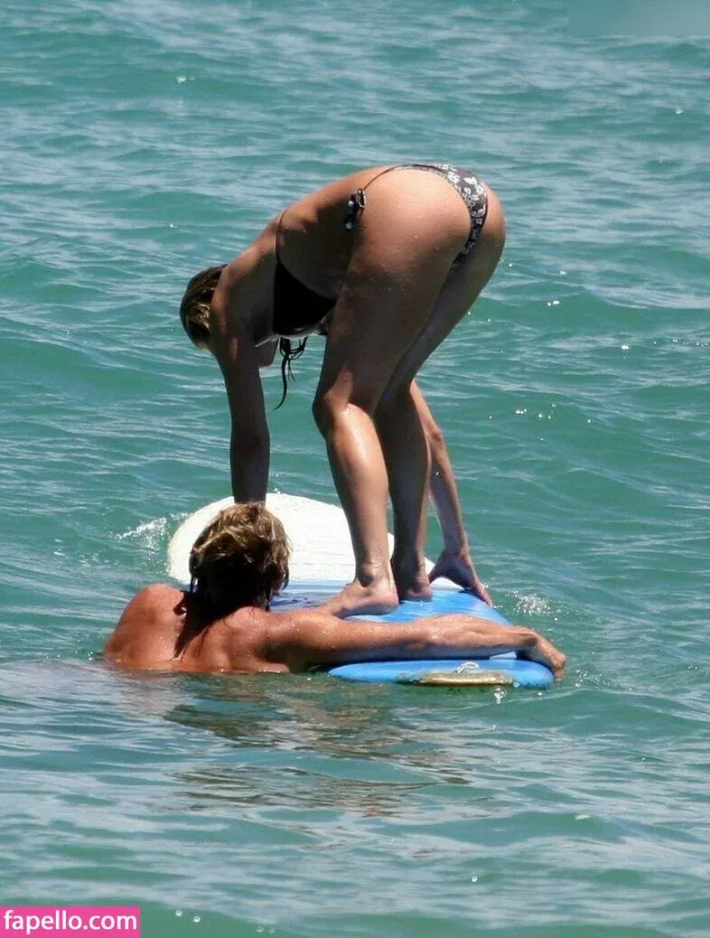 Jennifer Aniston Onlyfans Photo Gallery 