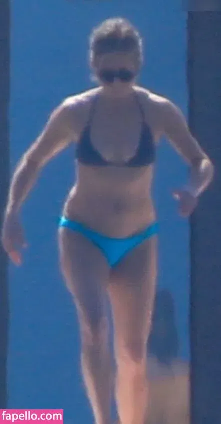 Jennifer Aniston Onlyfans Photo Gallery 