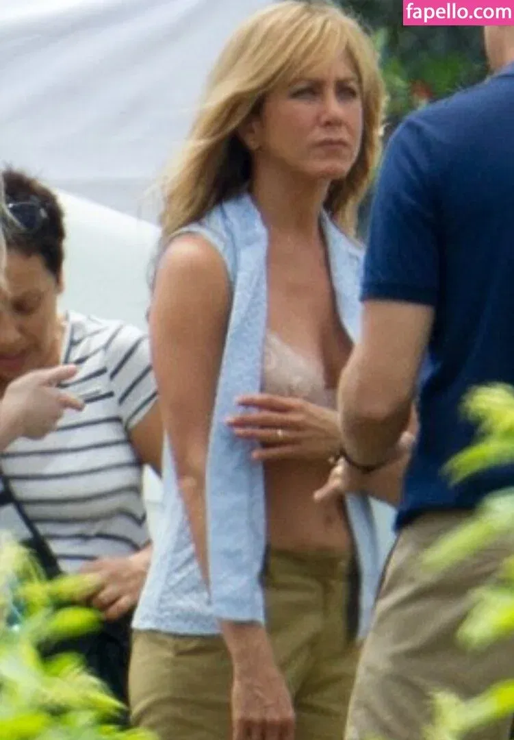 Jennifer Aniston Onlyfans Photo Gallery 