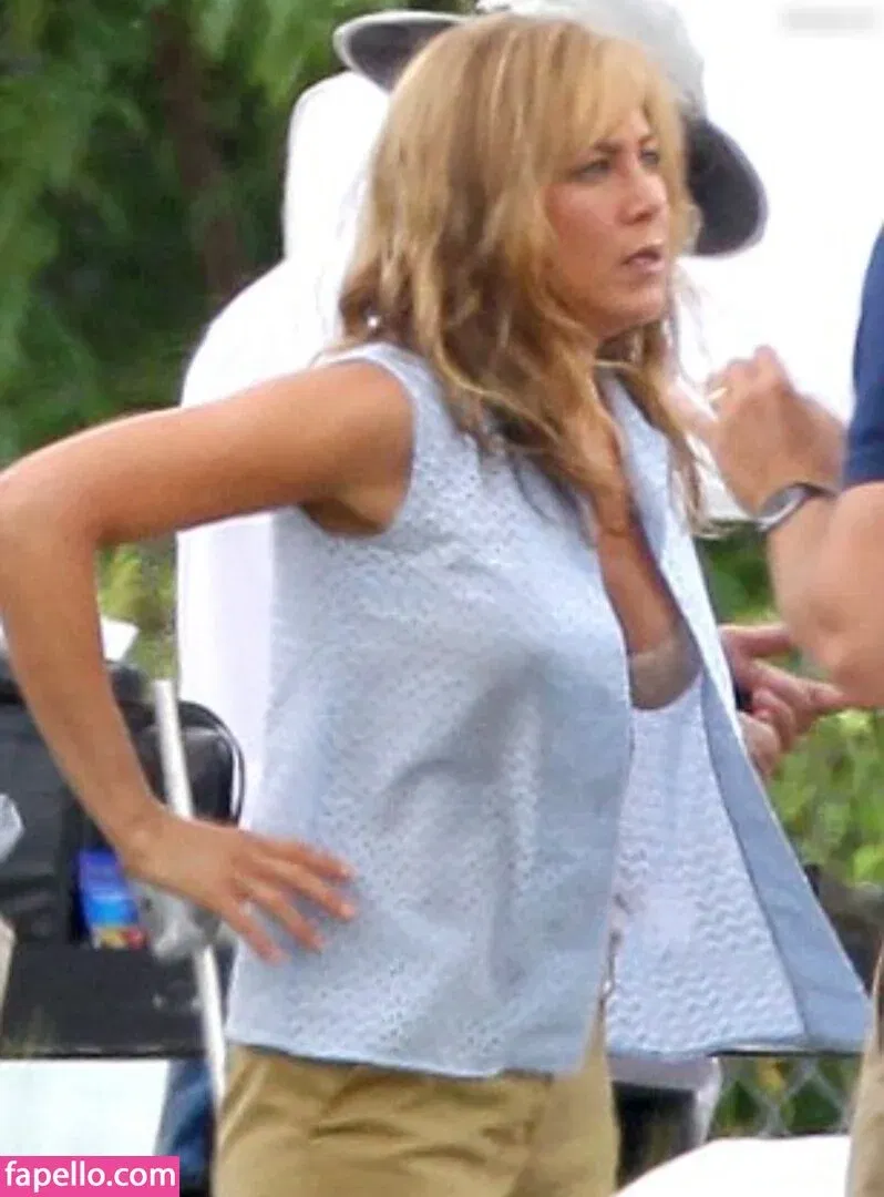 Jennifer Aniston Onlyfans Photo Gallery 