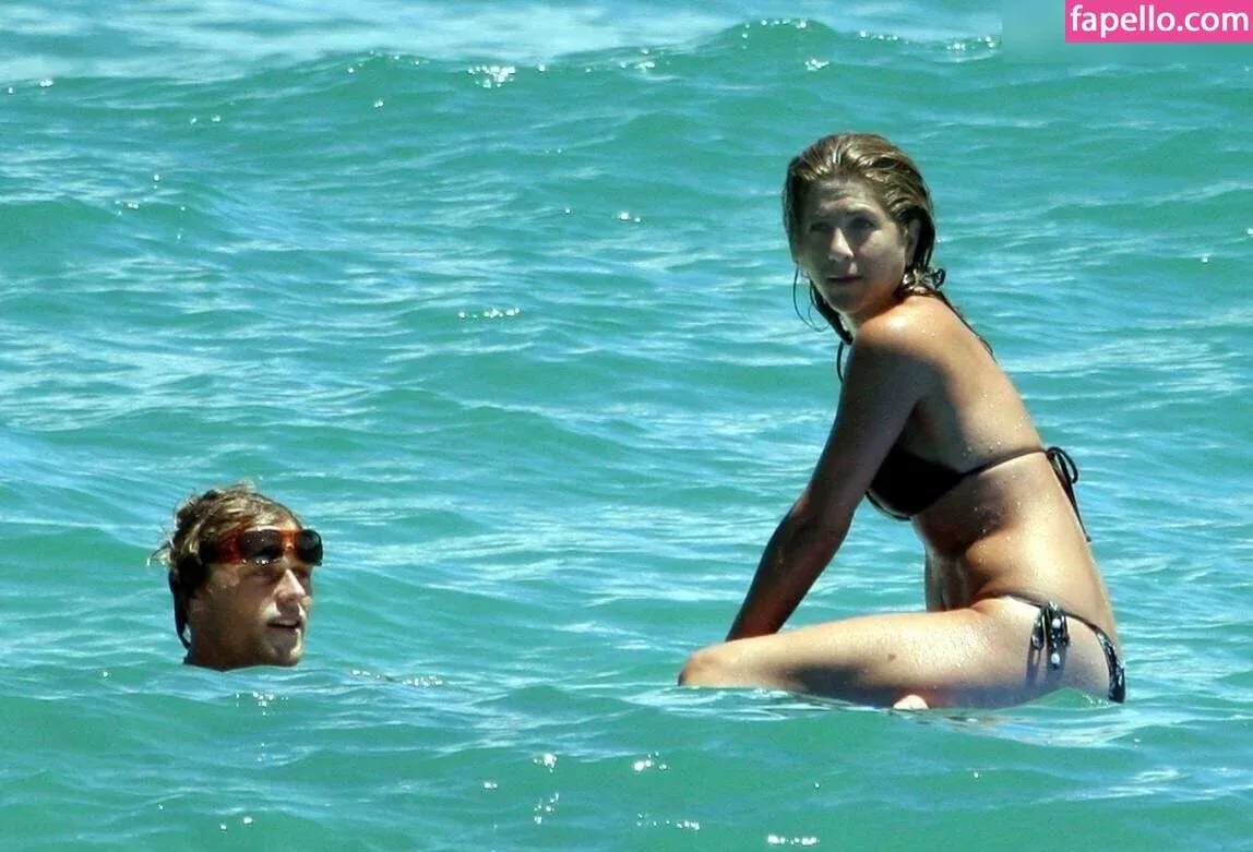 Jennifer Aniston Onlyfans Photo Gallery 