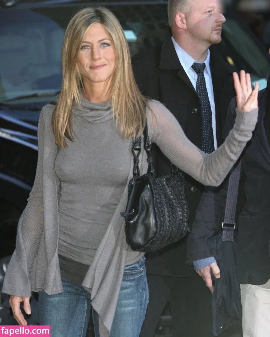 Jennifer Aniston Onlyfans Photo Gallery 