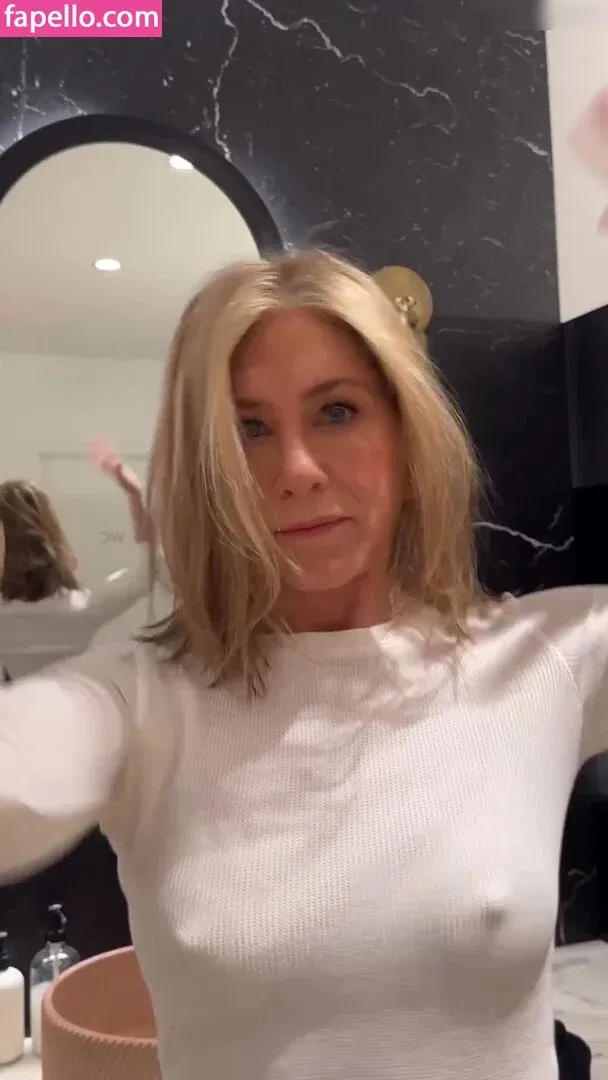 Jennifer Aniston Onlyfans Photo Gallery 