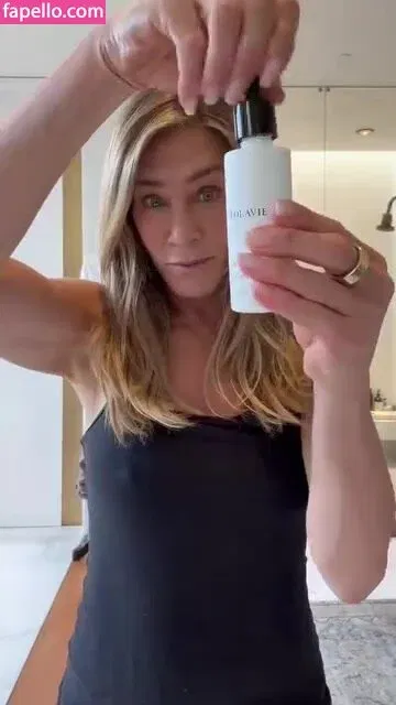 Jennifer Aniston Onlyfans Photo Gallery 