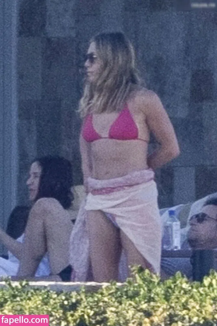 Jennifer Aniston Onlyfans Photo Gallery 
