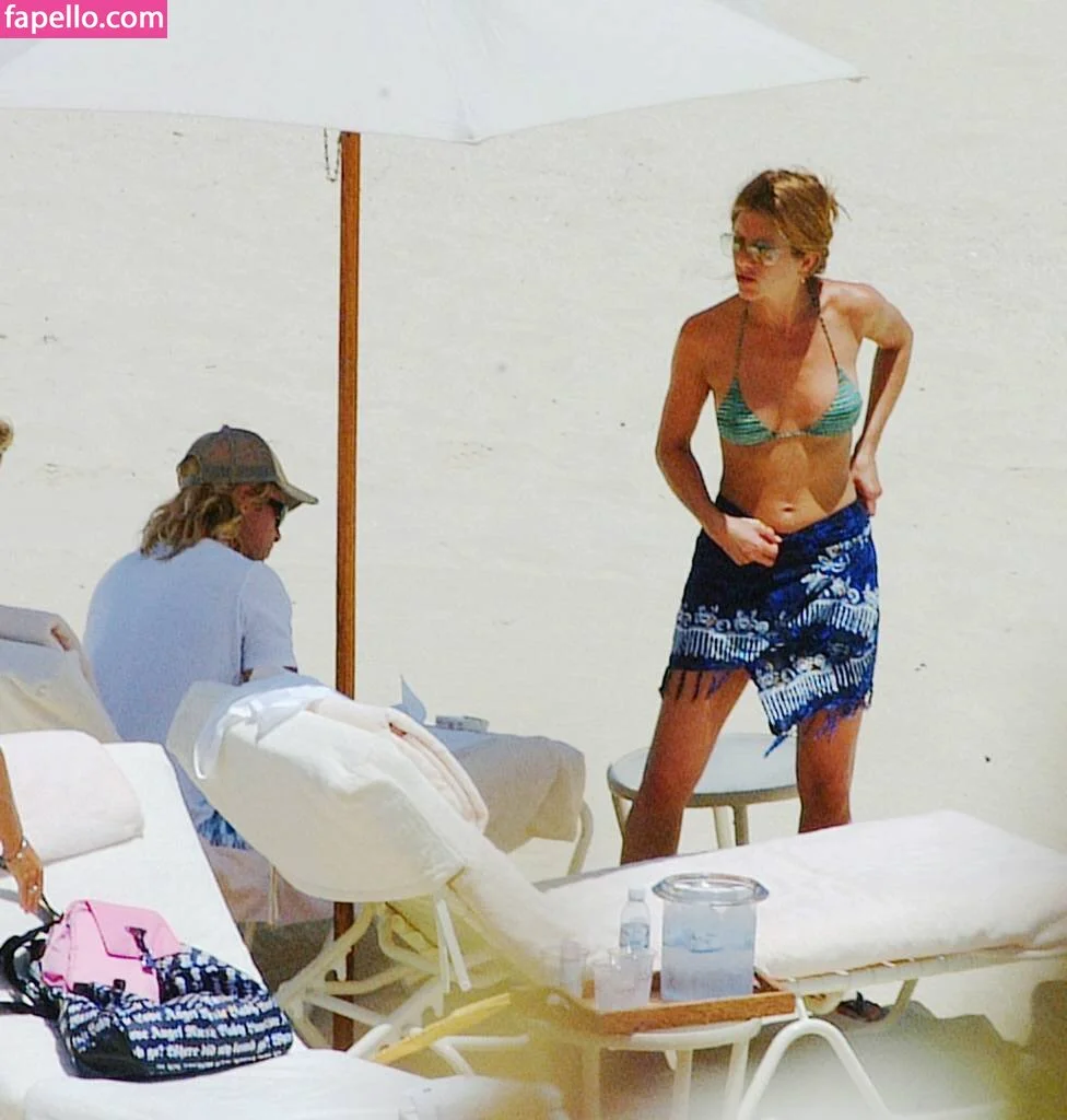 Jennifer Aniston Onlyfans Photo Gallery 