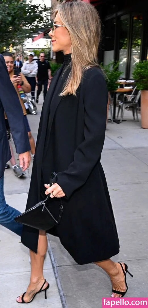 Jennifer Aniston Onlyfans Photo Gallery 