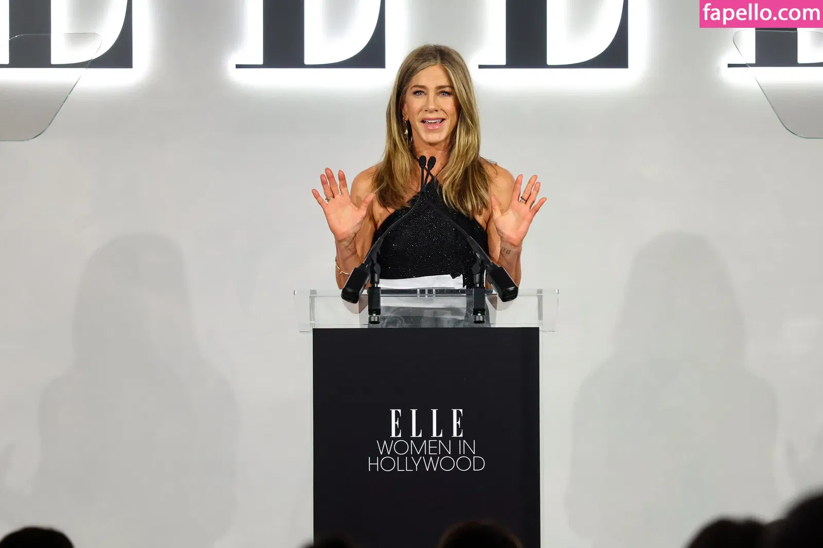 Jennifer Aniston Onlyfans Photo Gallery 