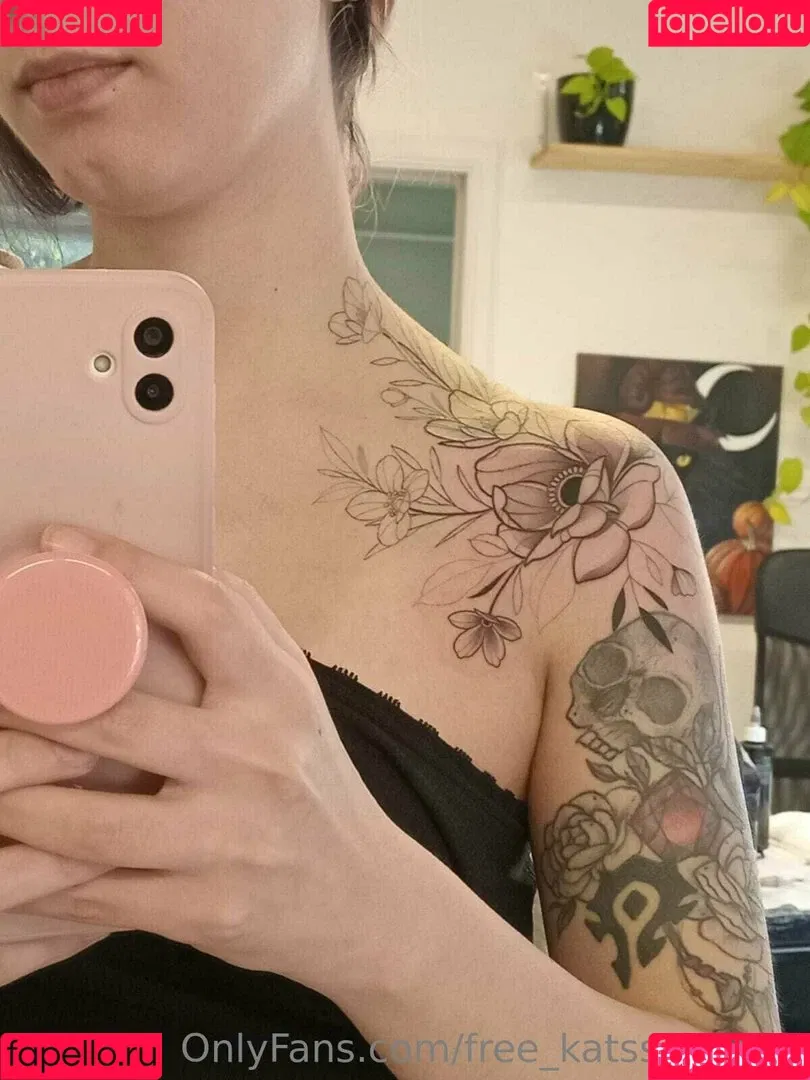 free_katss_kawaii Onlyfans Photo Gallery 