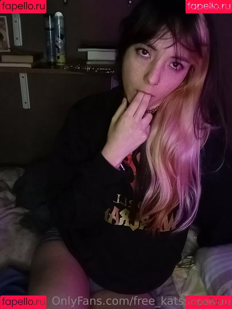 free_katss_kawaii Onlyfans Photo Gallery 