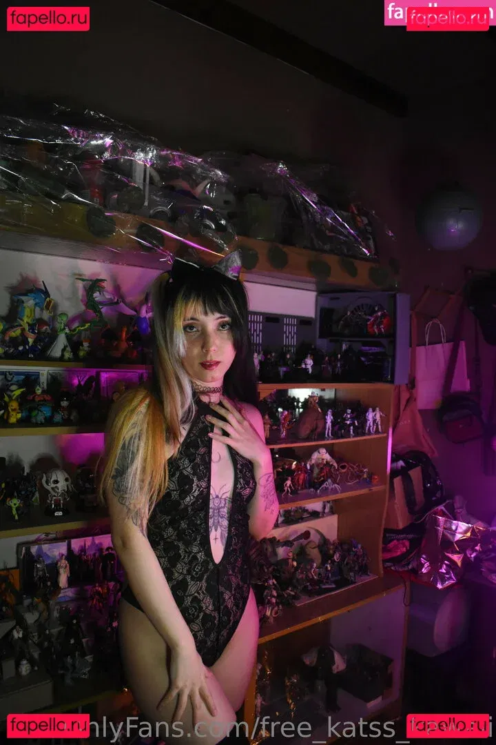 free_katss_kawaii Onlyfans Photo Gallery 