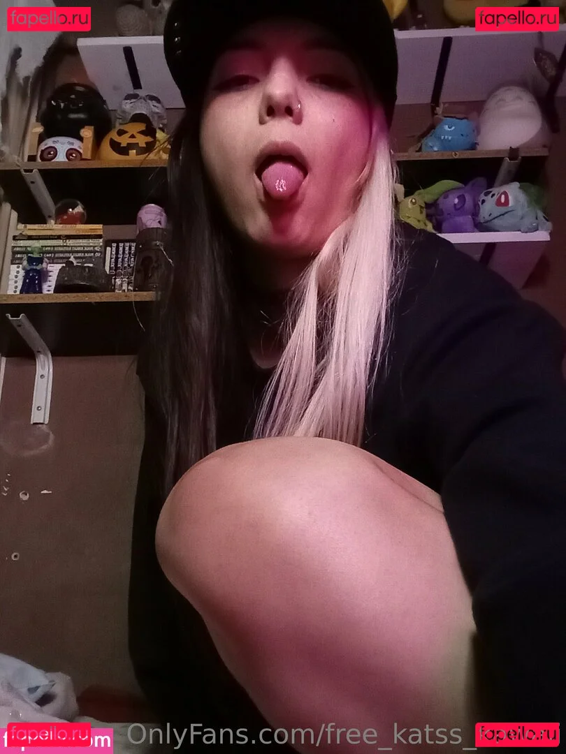 free_katss_kawaii Onlyfans Photo Gallery 