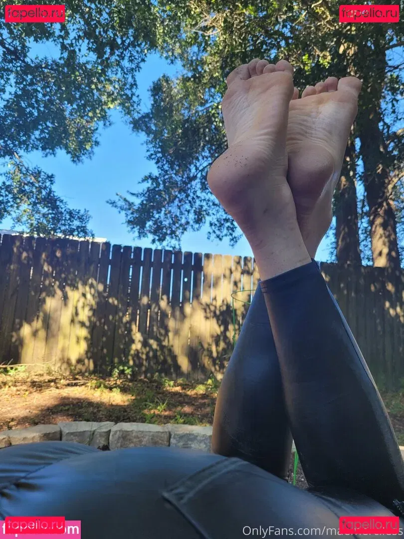 maemerciless Onlyfans Photo Gallery 