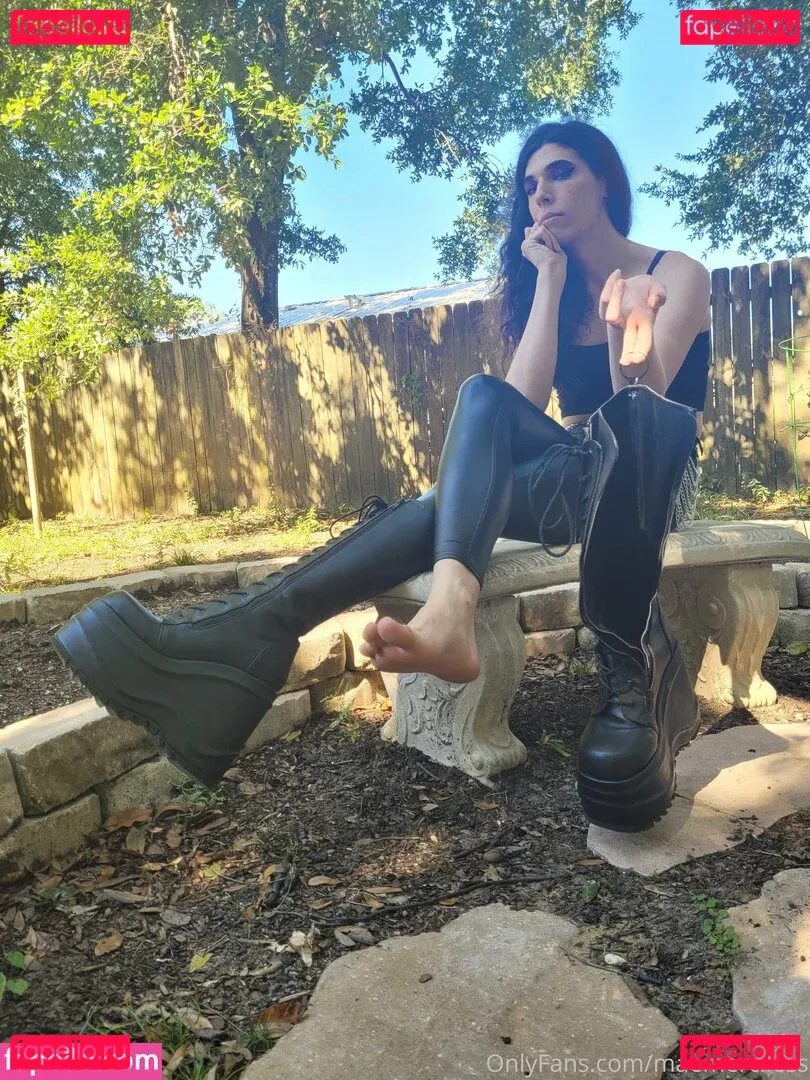 maemerciless Onlyfans Photo Gallery 