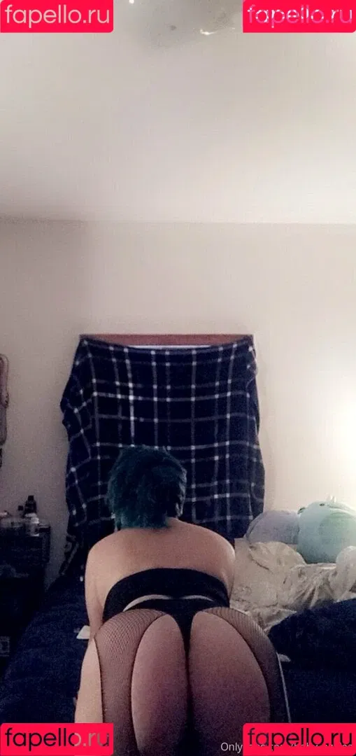 baby_azalea Onlyfans Photo Gallery 