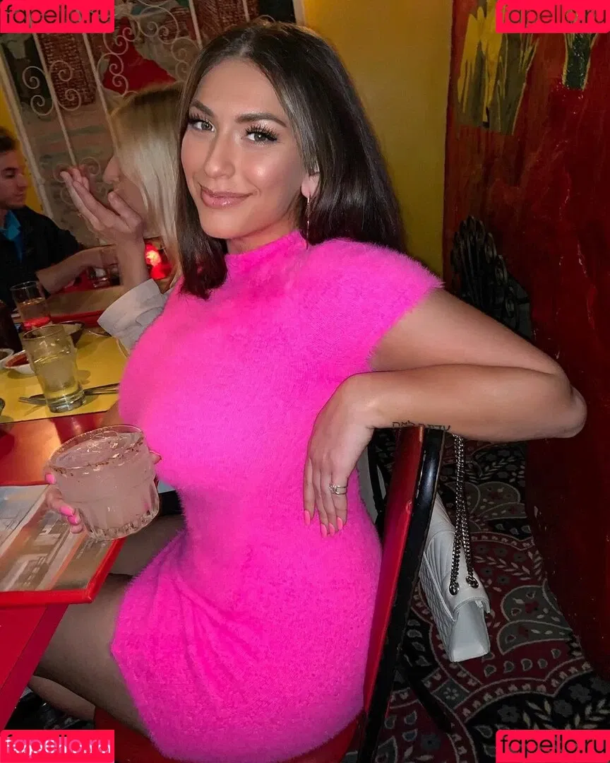 Nikki Kay Onlyfans Photo Gallery 
