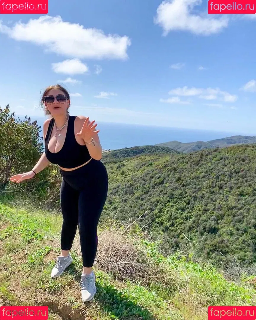 Nikki Kay Onlyfans Photo Gallery 