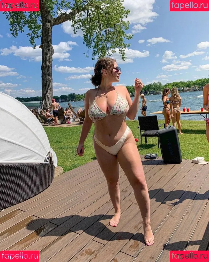 Nikki Kay Onlyfans Photo Gallery 