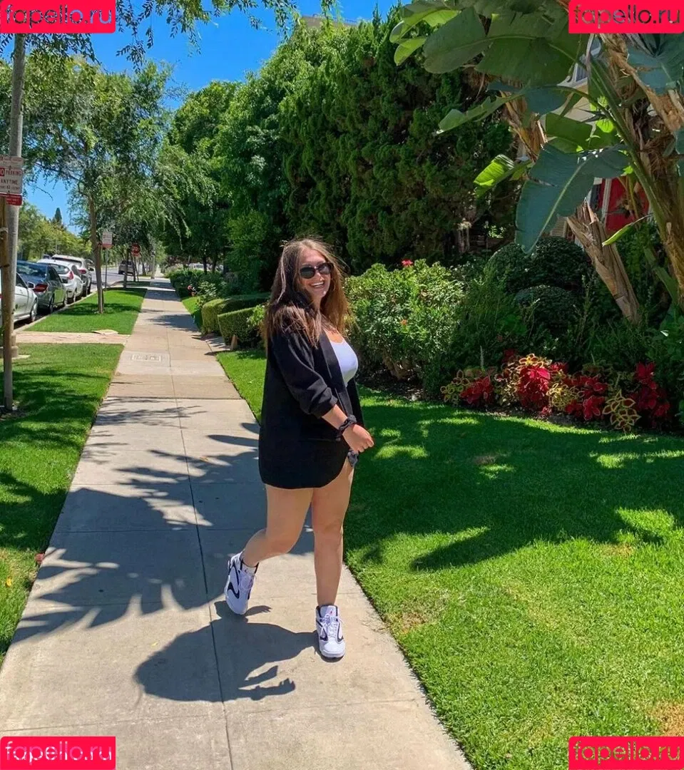 Nikki Kay Onlyfans Photo Gallery 