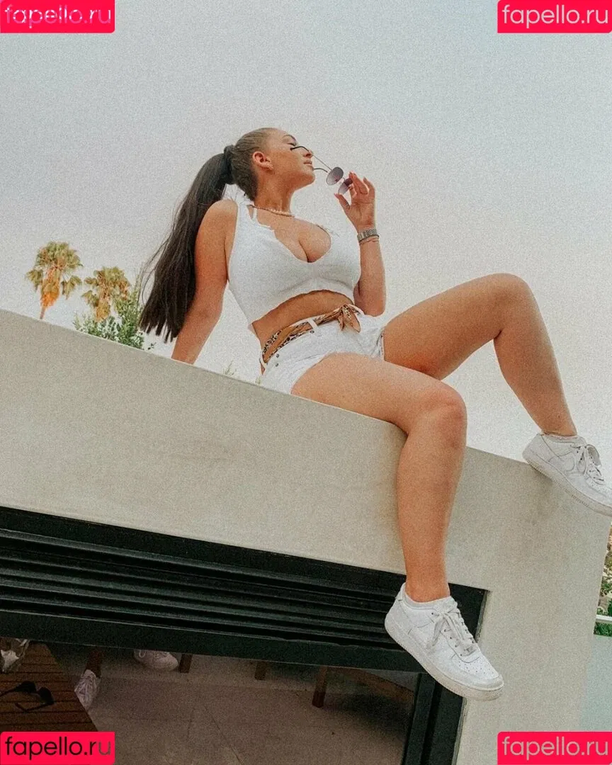 Nikki Kay Onlyfans Photo Gallery 