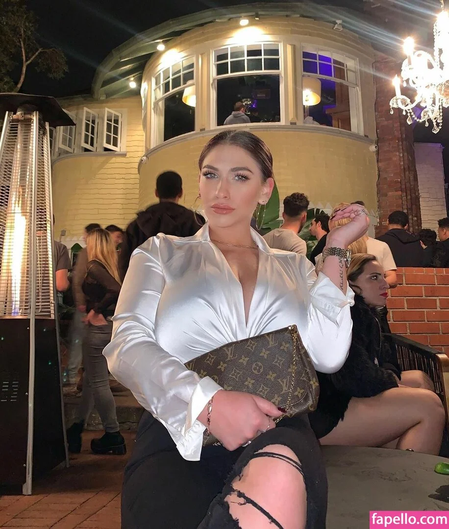 Nikki Kay Onlyfans Photo Gallery 