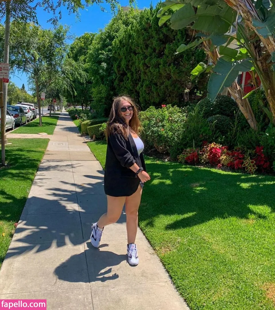 Nikki Kay Onlyfans Photo Gallery 