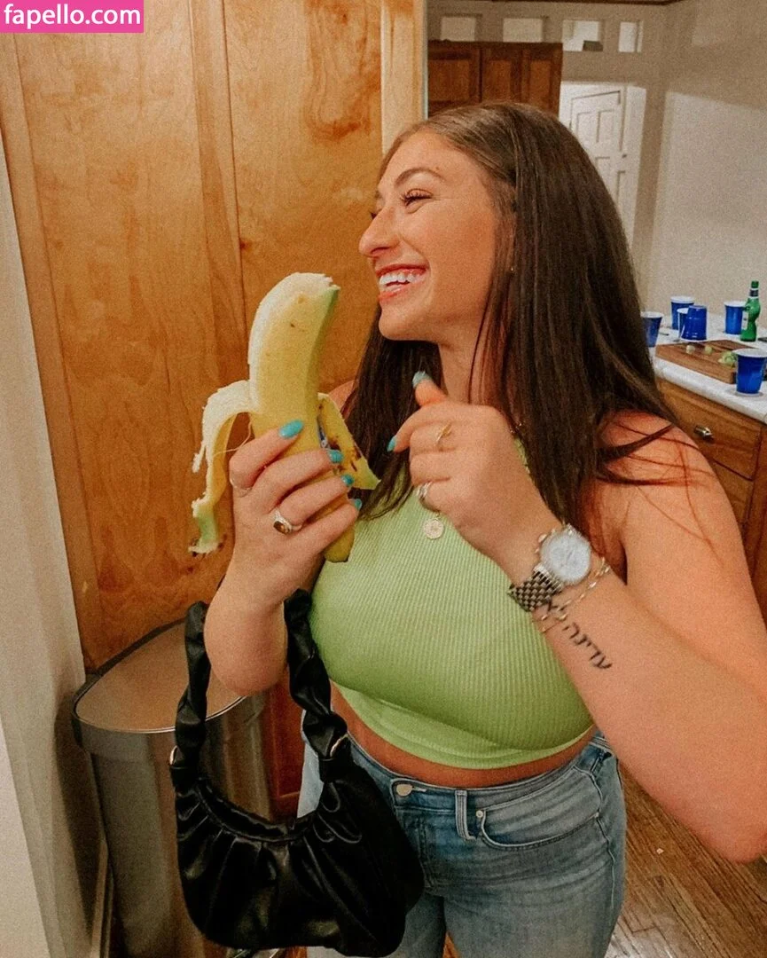 Nikki Kay Onlyfans Photo Gallery 